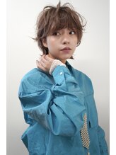 テイ(tei)&nbsp;ウルフカット/マッシュウルフ/ショート/ハイライトカラー