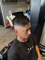 リラックスバーバー ゴコウ(RelaxBarberGOKOU) Vフェード