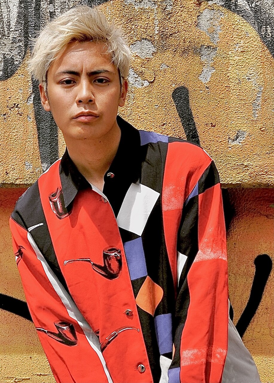 Le'a齋藤ワイルドアップバングソフトツーブロックフェード無造作