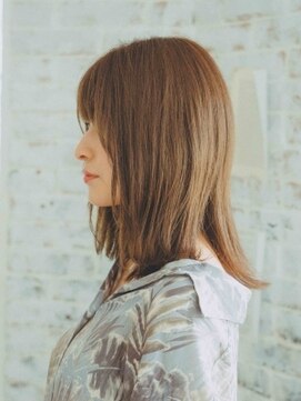 チェス(CHESS) ナチュラル外ハネスタイル