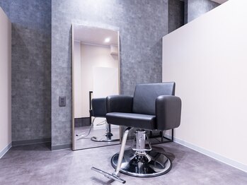 ｙ.ｖｅ【イヴ】