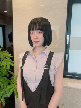 六本木美容室 西麻布店 ミニBOB◎黒髪姫カット