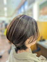 エリアデュクス(AREADEUX)&nbsp;髪質改善＆矯正　白髪ぼかし　ハイライト ショートカット