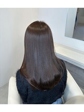 ノーチェ(noche) 透明感ショコラグレージュ