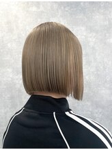 イデアル(Ideal) ボブ/ミニボブ/切りっぱなしボブ/外ハネ/外ハネボブ/前下がり