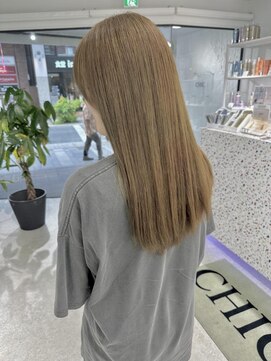 シック(CHIC) ____________beige color.
