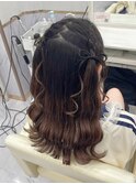 髪の毛リボンハーフツイン