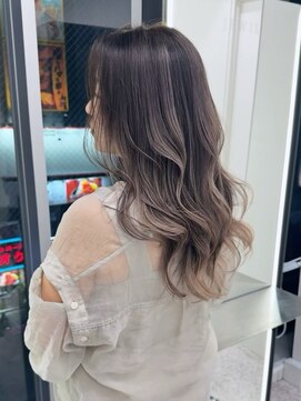 ジュイル ハラジュク(JEWIL HARAJUKU) 根本が自然に馴染むデザインも作ります。/20代/30代/40代/原宿