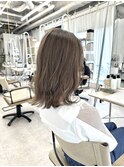 透明感グレージュ