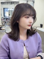 ガーランドウメダ(Garland umeda)&nbsp;ミルクアッシュカラー、レイヤーカット　担当　垣内　6842