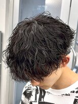 オーバル ジングウマエ(OVARL jingumae) 波巻きパーマサーフカールシャドウパーマ