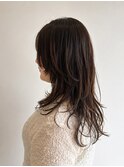 抜け感たっぷりレイヤーでつくる大人ミディ