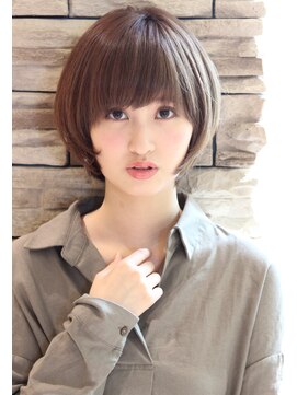 レウナ 外苑前(Reuna) 【３０代４０代50代】大人の女性に人気のひし形ボブ