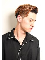 メリケンバーバーショップ フクオカ(MERICAN BARBERSHOP FUK)&nbsp;サイドパートショートセミウェットワイルドツーブロックテクノ67