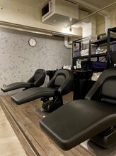 ☆フラットなシャンプー台でリラックスしてシャンプーを受けていただけます☆