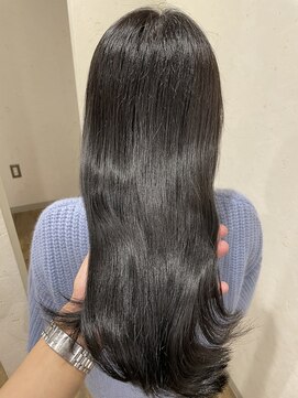 サク(Sac.) ネイビーブラック×ブルーグレージュ Sac.恵比寿　栃木優佑