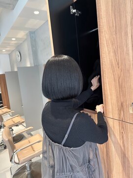 ガリカ 博多(Gallica) <入佐ひなの>黒髪ショートボブ/ぷつっとボブ/ぱっつんボブ