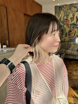 アペロ 柏(Apero) ホワイトベージュ☆インナーカラー