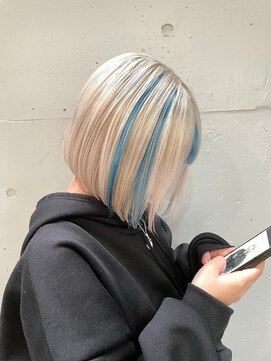 ドットハリス(.Hallis) ハイトーンカラー/エクステ/顔周りカット/髪質改善