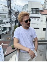 束感ショート　波巻き　ハイライト マッシュパーマ