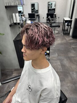 メンズサロンドットリアン(dot. lien) スパイラルパーマ×ピンク