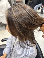 エリマバイフィフス 調布(elima by fifth) 白髪ぼかしハイライト筋感ハイライトグレージュハイライト40代