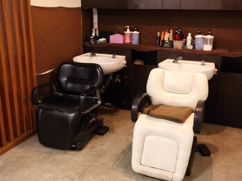 キット ヘアー(kit hair)の写真/いつもご来店いただいているお客様には、いつでもキレイな髪でいてほしいから、通いやすい価格設定を実現◎