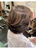 アントリール 代々木上原&nbsp;40代50代 大人女性のふんわりショートボブ