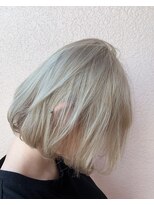 ワット 新宿店&nbsp;【W-ワット-担当田辺貴裕】前下がりボブ/切りっぱなし/ミニボブ