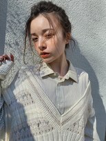 ノエ(noe)&nbsp;動きのある柔らかいヘアアレンジ