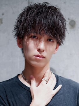 ライラ(Lyla) メンズ 下北沢 クルクルしない ほつれるソフトツイストパーマ