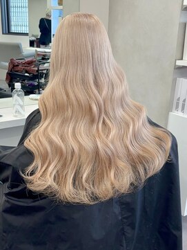 ベレーザ 渋谷(BELEZA) 929ブロンドミルクティーアッシュハイトーンカラーワンホンヘア