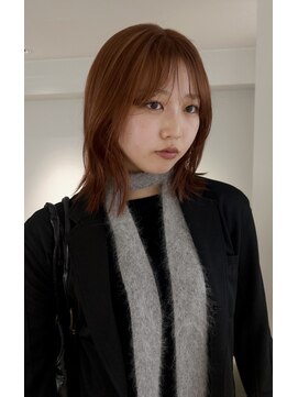 ウクク(UCUCU) ヌーディレイヤーにオレンジブラウン