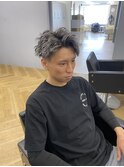 波巻きツイストスパイラルパーマツーブロック刈り上げ