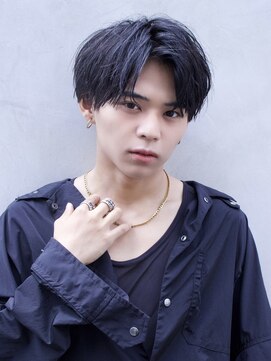 エイド 本店(aid) ブルーブラックアップバンク刈り上げツーブロックダブルカラー