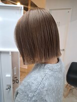 フリーラ 京都河原町三条店(freera)&nbsp;切りっぱなしボブ/大人ベージュ