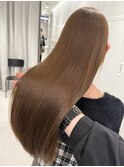 ベージュカラー