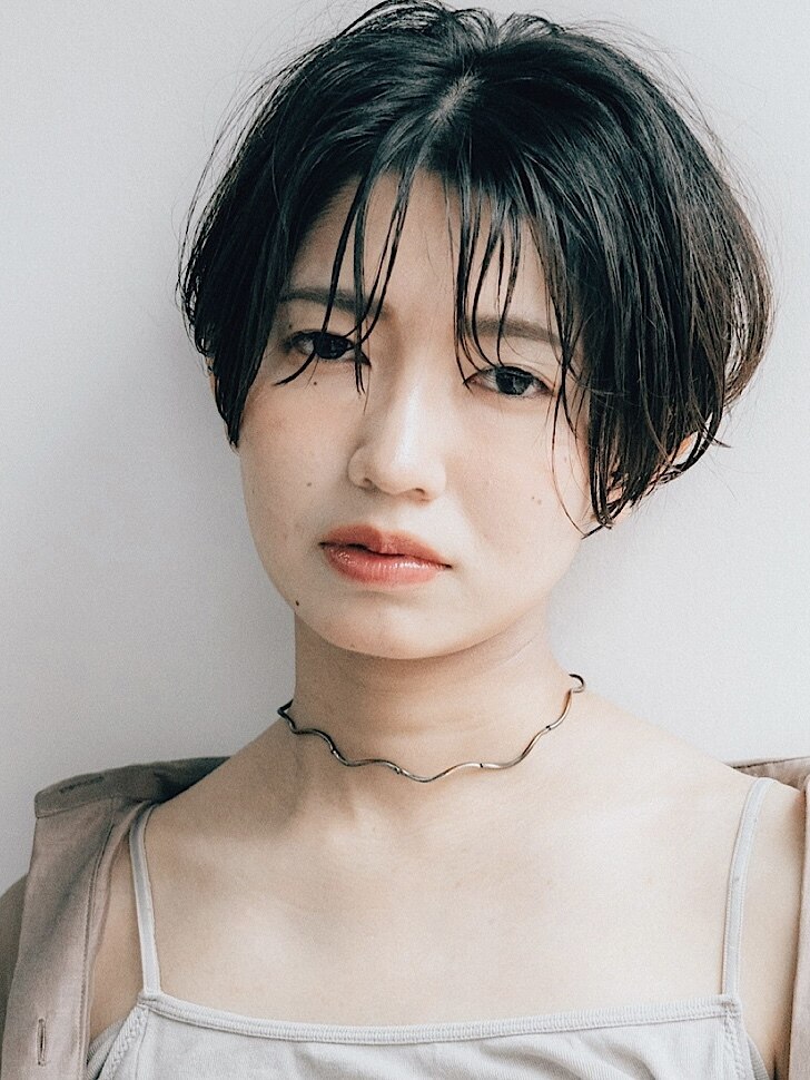 【シャンプー＋カット】　男女共通　￥4200