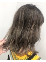 アライブ キチジョウジ(ALIVE Kichijoji)&nbsp;【ALIVE吉祥寺】ベージュバレイヤージュグラデーションカラー