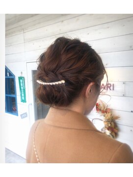 ヒマワリ(HIMAWARI) ボブヘアセット シニヨン ヘアセット 結婚式ヘア