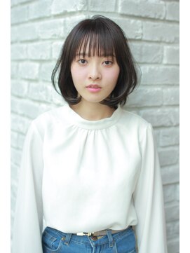 エルサフィロ ヨドヤバシ(el zafiro yodoyabashi) 【el zafiro yodoyabashi】大人女子ロートーン寒色系ボブ