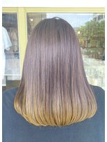 チューズデー(TUESDAY)&nbsp;シルバーベージュ×イエロー