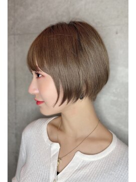 リークフー(Ree cu fuu) 10代20代30代40代 前髪 前下がりショートボブ 藤沢