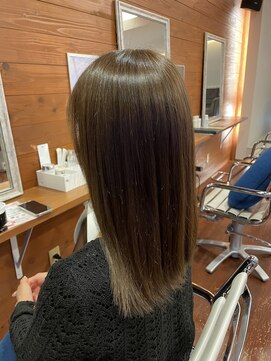 ピールアーク(peal ark) 20代30代寒色系カラーシースルーバンク艶感ストレート透明感