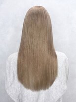 アイティー バイ アルバム 浦和店(IT by ALBUM)&nbsp;グレーベージュエモージュ美髪ニュアンスカラー_ba487141