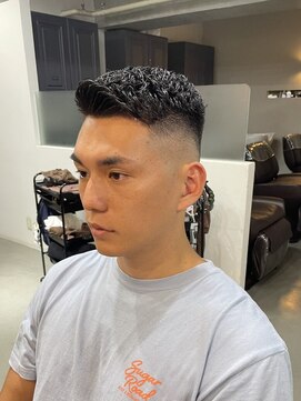 ハーツ バイ レックス 中野(HEARTS by rex) スキンフェード/アイロンパーマ/韓国マッシュ[中野駅]