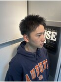 刈り上げスパイキーショート