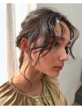 ユノ(juno) 【中目黒】ミディアムパーマの簡単ヘアアレンジ☆編み込み