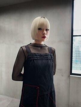 ヴァーディ オモテサンドウ(Vardy omotesando) ブロンドボブ　ケアブリーチ　ハイトーンボブ