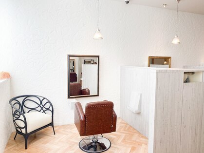 カモン(CAMON)の写真